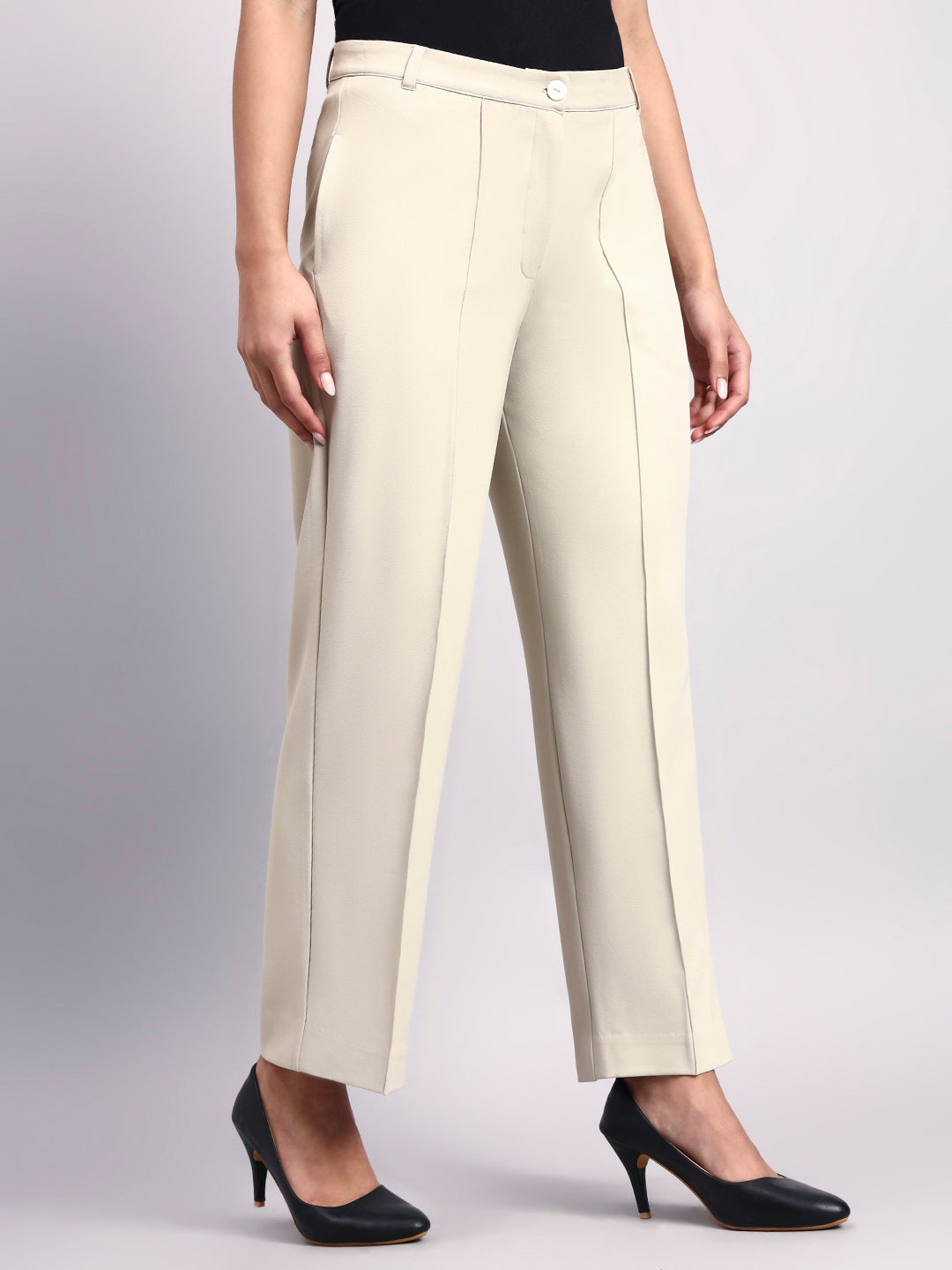 Skyria Nova Relaxed Fit Trousers