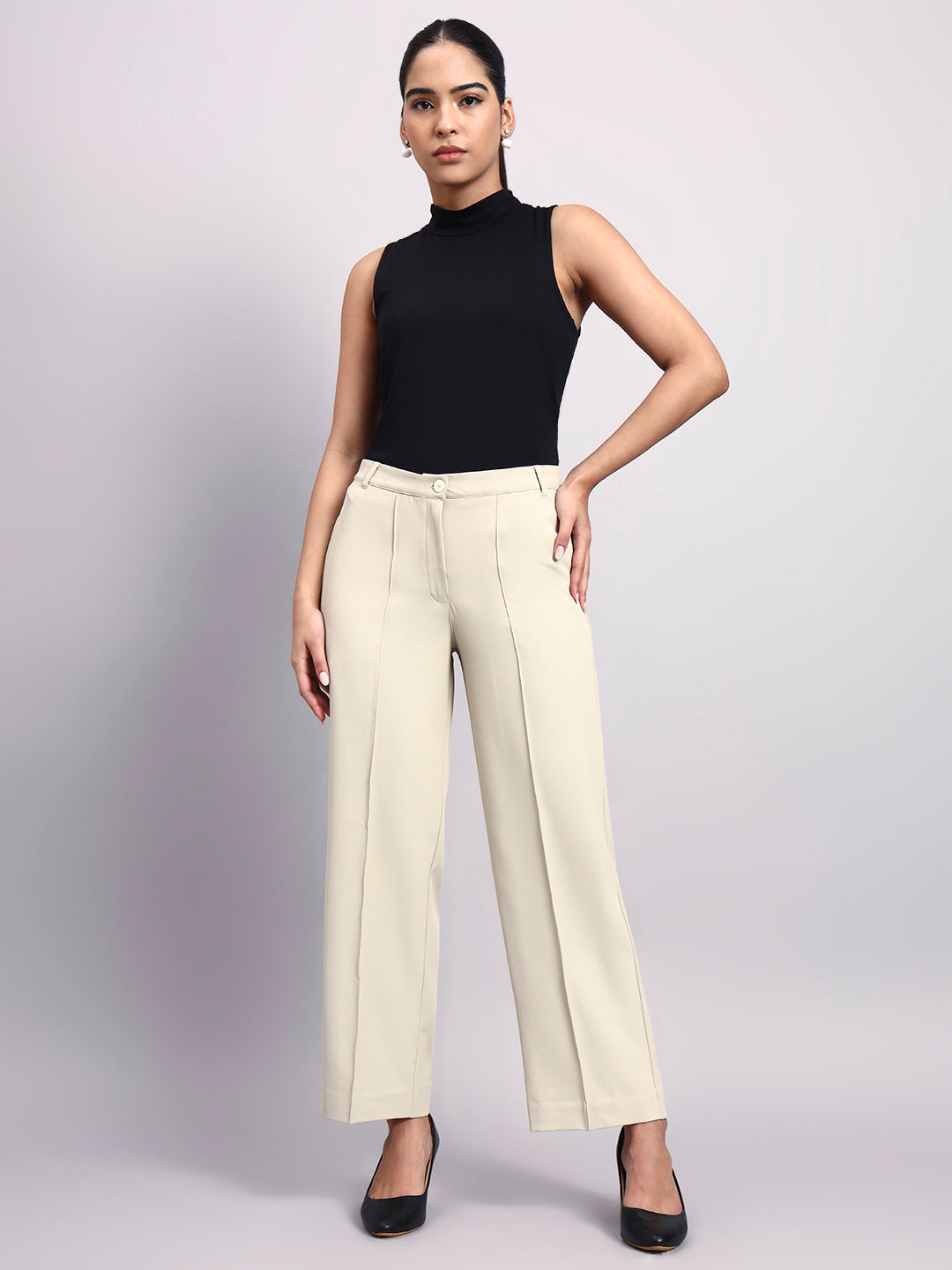 Skyria Nova Relaxed Fit Trousers