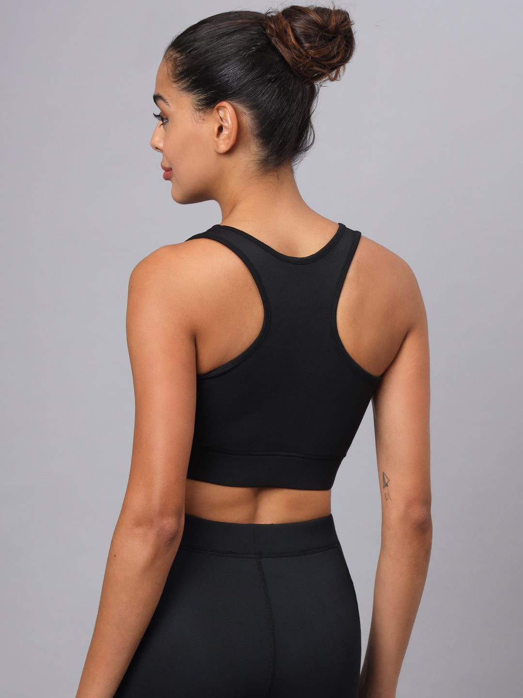 Skyria Element Sports Bra